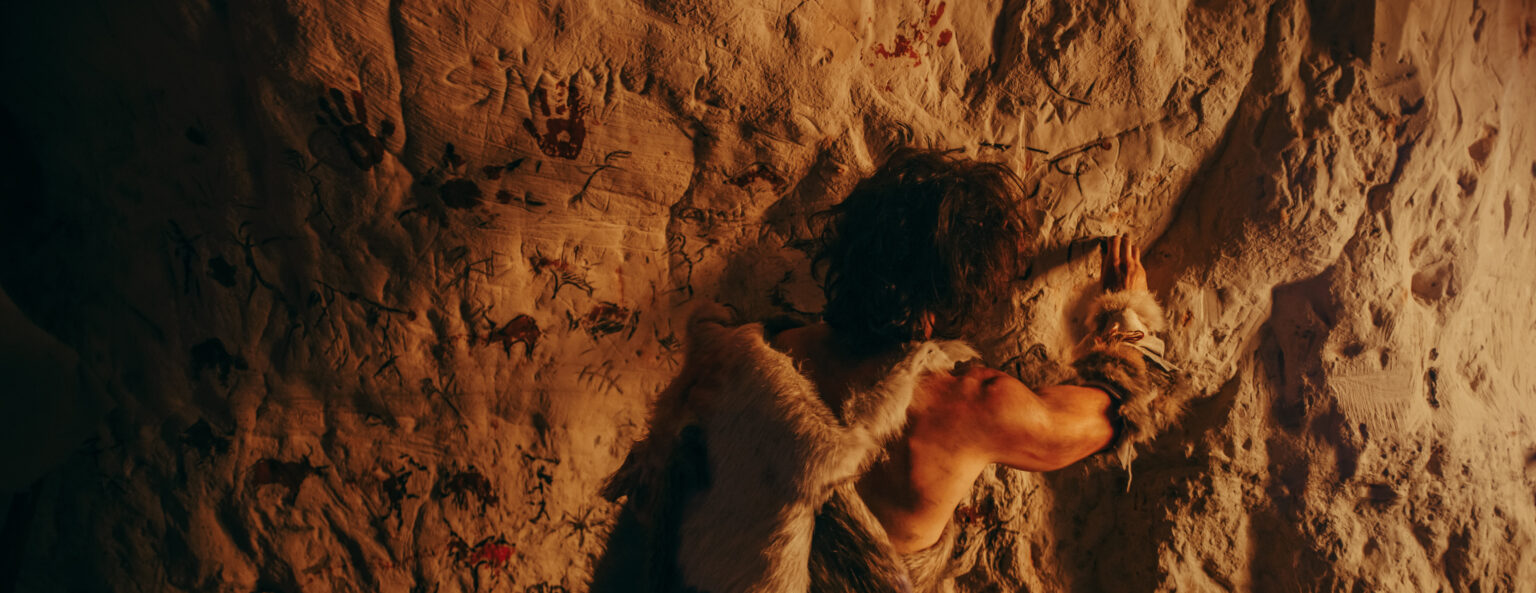 Neanderthal Population Size Challenges Evolution
