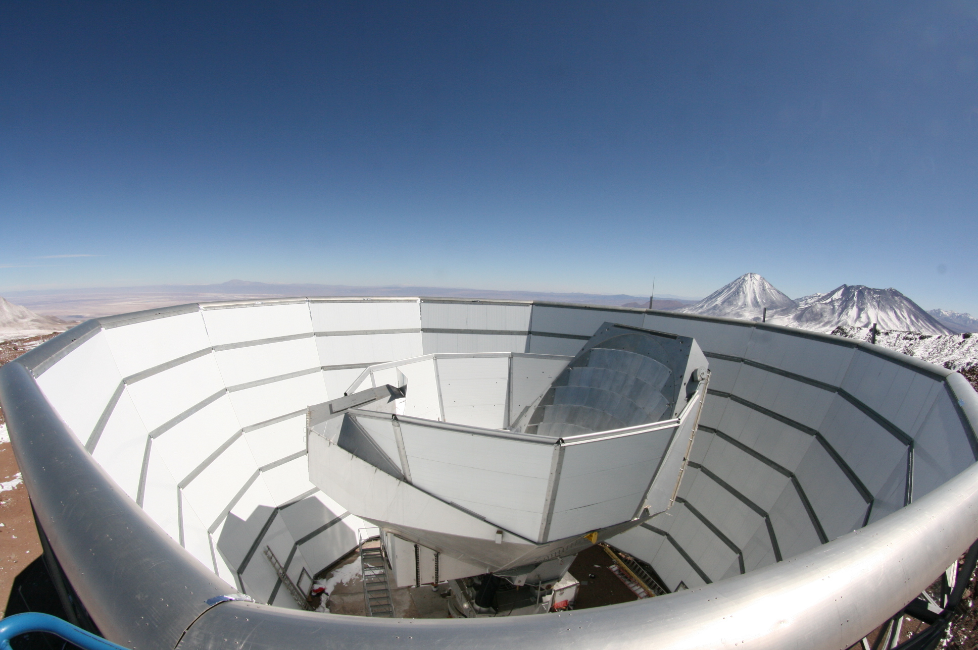 blog__inline-chilean-telescope-find-affirms-big-bang-2 blog__inline-chilean-telescope-find-affirms-big-bang-2